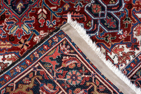 Vintage Heriz Area Rug (5' x 6')